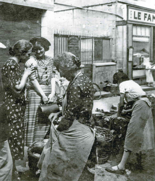 Le marché de Loches en 1945